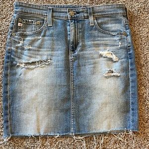 The Erin pencil skirt